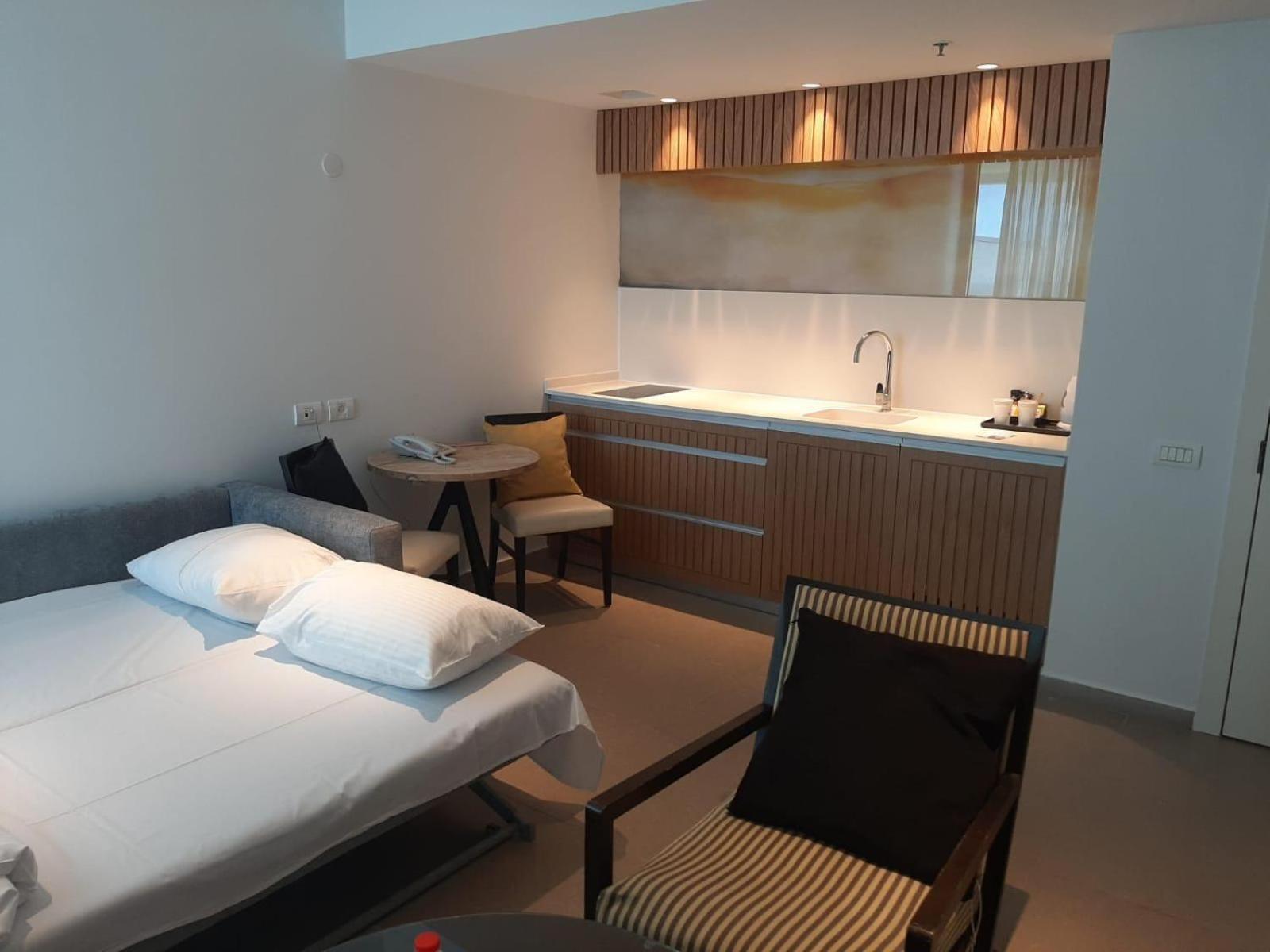 Neve David Hotel 内坦亚 外观 照片